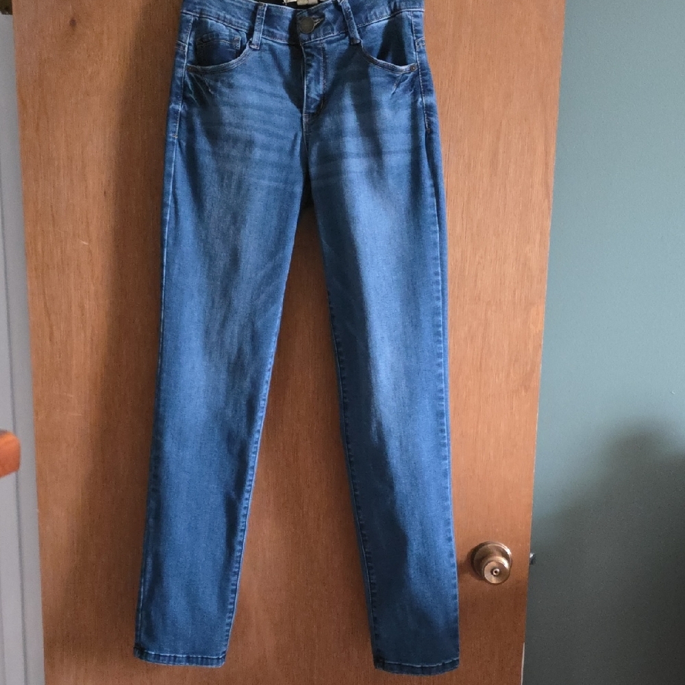Democracy Women's Straight Leg Blue Jeans
